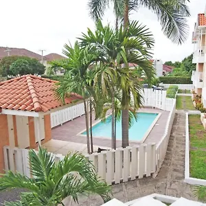 Finest Marley Manor # 513 Ground Floor 6 Marley Rd Kgn 6 Kingston